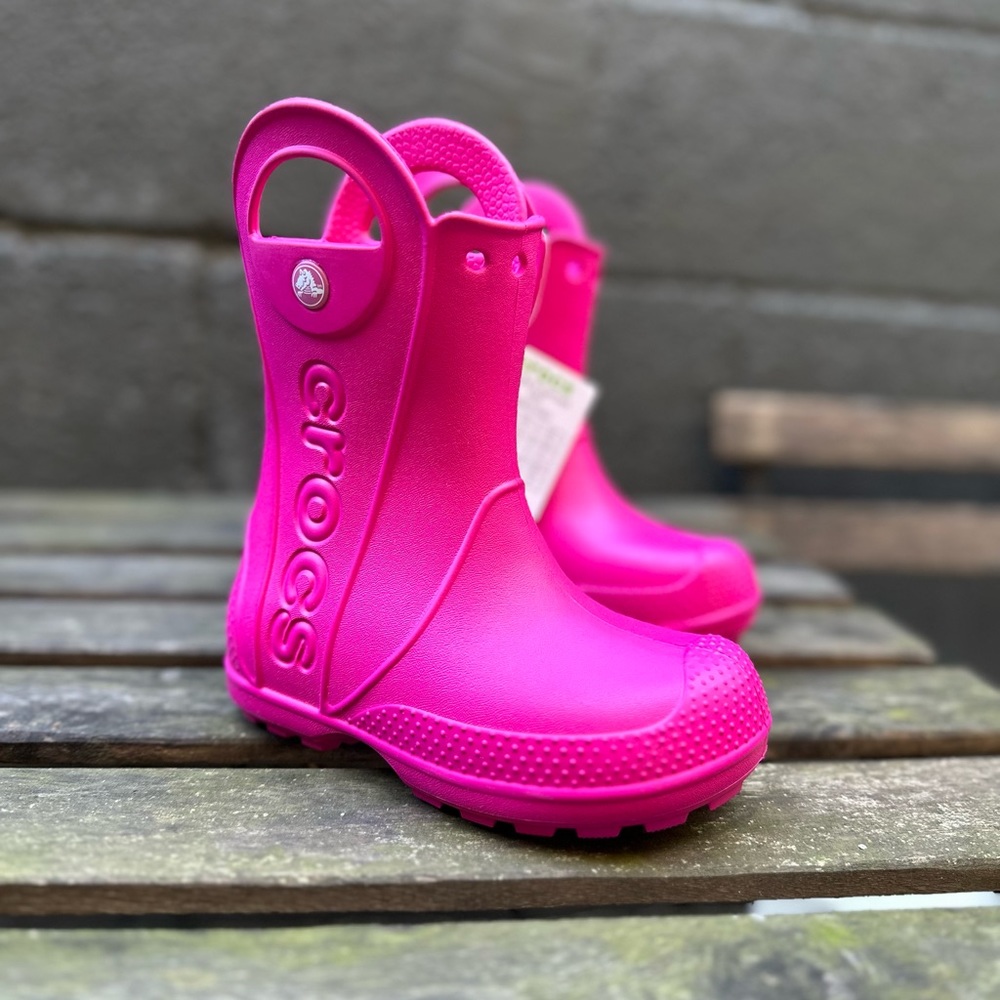 Croc Hot Pink Handle It Rain Boot Kids Size C10 10 C Pull Up Rain Boots New NWT